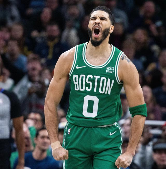 AYX-塔图姆重返赛场，反败为胜首场状态出色，德国队观众沸腾！