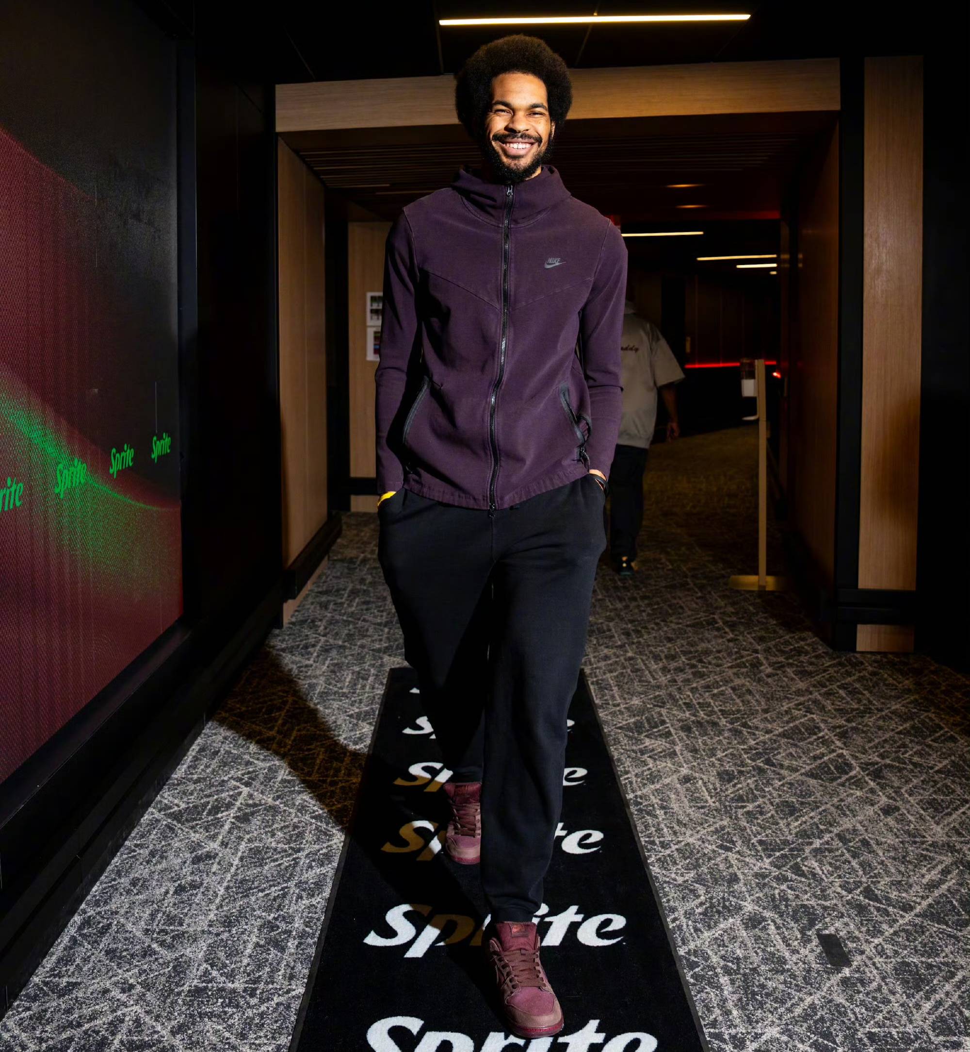 AYX-哈登新星回归赛场表现惊艳，皇家马德里未来可期！的简单介绍