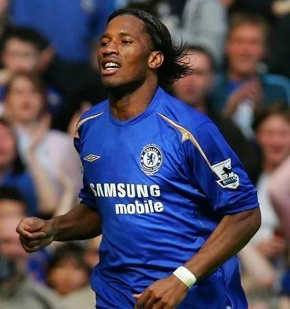 爱游戏体育-包含德罗巴新星关键助攻表现惊艳，快船未来可期！的词条